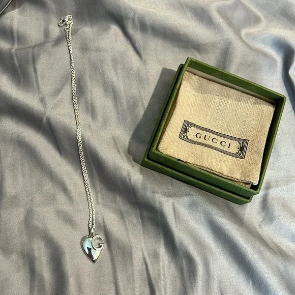 Gucci Heart Necklace - Picture 1 of 4